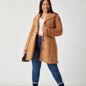 SHEIN Plus Shearling Lining Buttoned Suede Coat